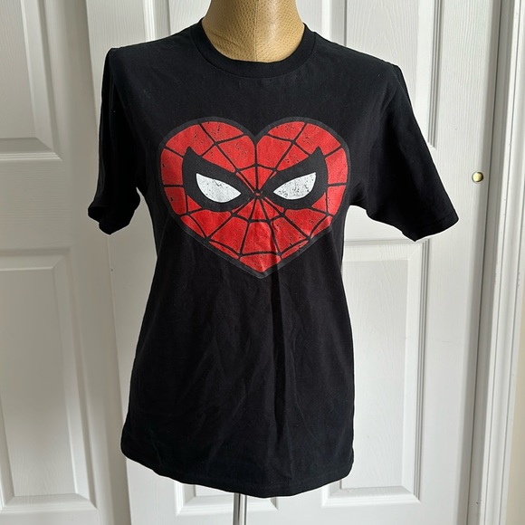 Valentine’s Day distressed Spider-Man Heart t-shirt, love spidey shirt - Picture 1 of 5